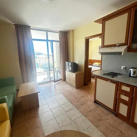 Sea View Kaya Apartments, Sunny Daire